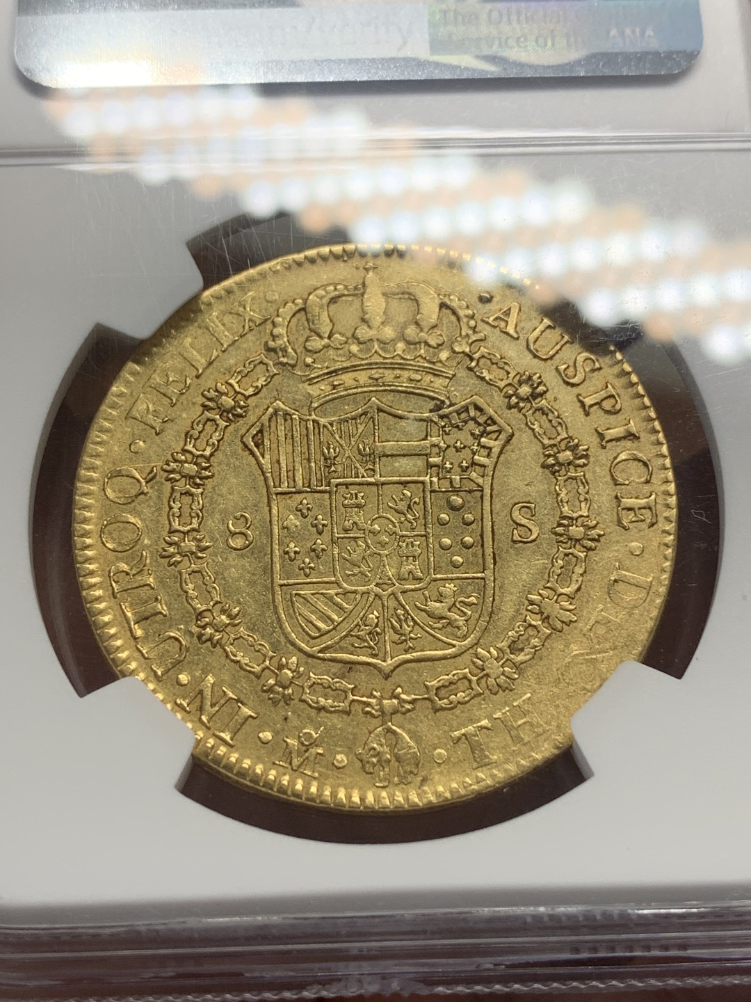 《竞宝斋》第111场-周日，周一 ，2场连拍（全场包邮） NGC-AU55 1807年西属墨西哥卡洛斯四世8埃斯库多金币 墨西哥的金币比哥伦比亚、智利、秘鲁都少见且昂贵，这枚币面干净没有铸缺 人物深打 难得