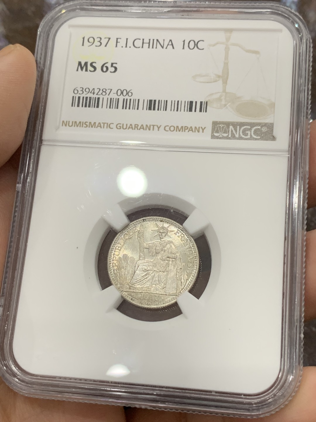 《竞宝斋》第111场-周日，周一 ，2场连拍（全场包邮） NGC MS65 印支 1937年 坐人 10分银币 细节极好 季军分 细节极好 十字转光