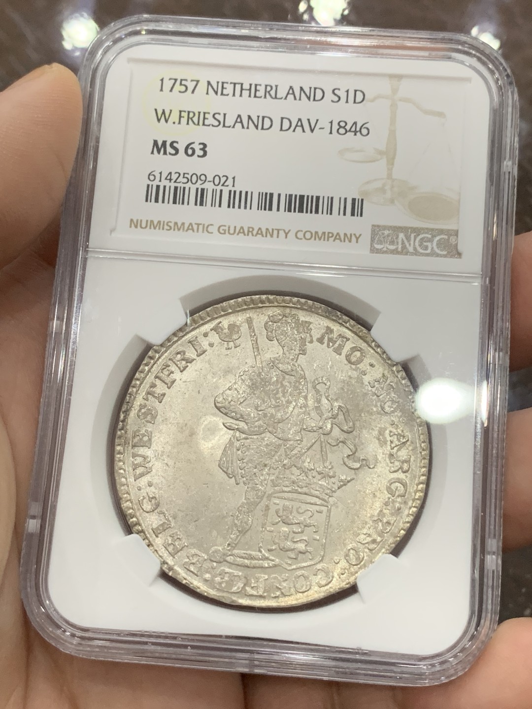 《竞宝斋》第111场-周日，周一 ，2场连拍（全场包邮） NGC-MS63  荷兰 1757年西弗里斯兰1D大银币 近300年保持强曝光状态