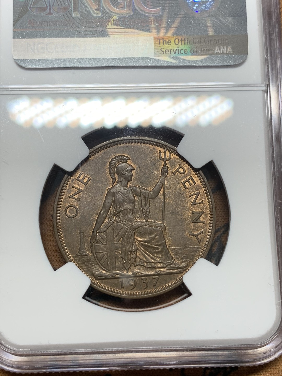 《竞宝斋》第111场-周日，周一 ，2场连拍（全场包邮） NGC-MS62 英国 1937年 乔治六世 1便士铜币 登基年份