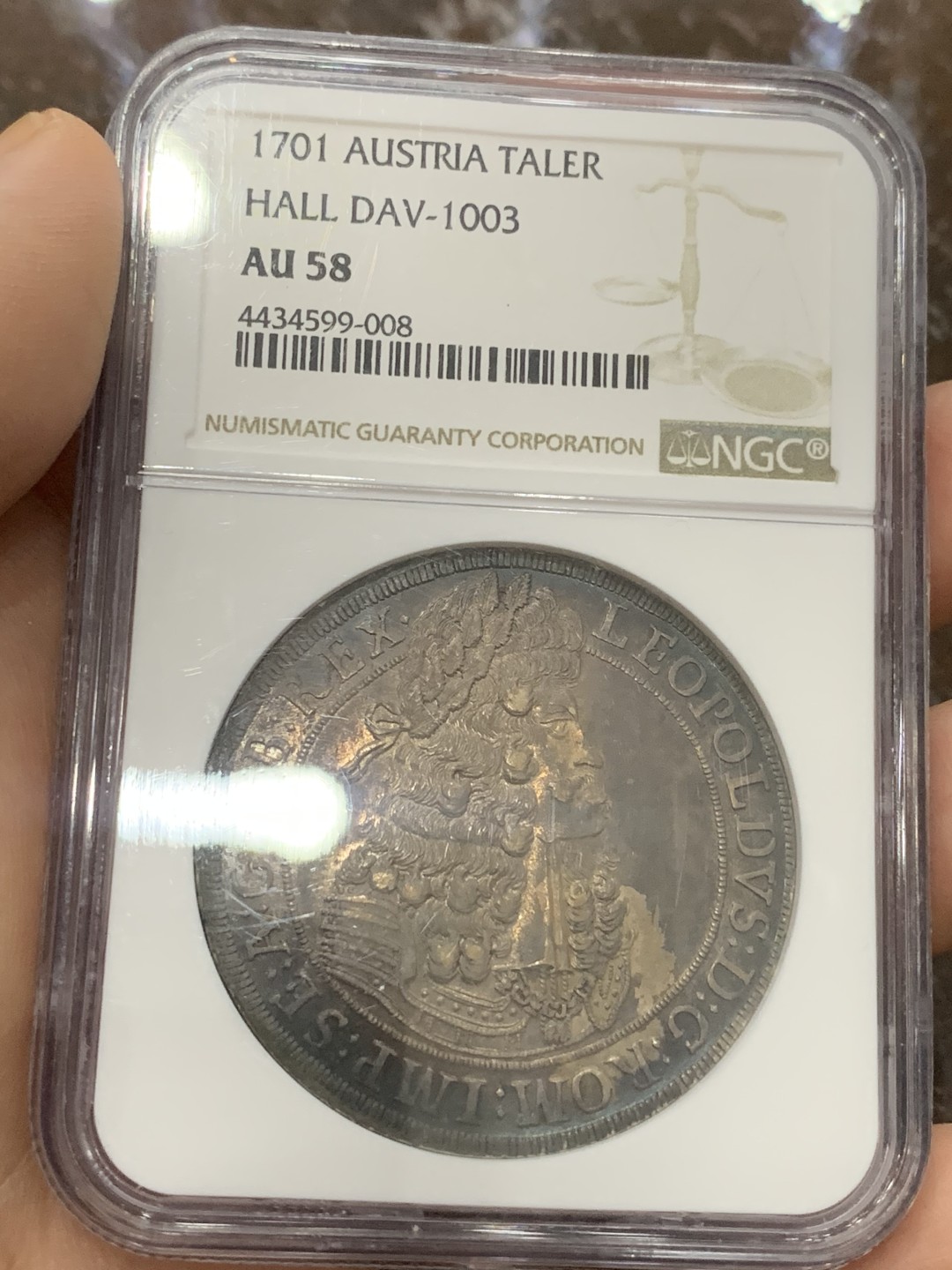 《竞宝斋》第111场-周日，周一 ，2场连拍（全场包邮） NGC-AU58  神圣罗马 帝国 1701年 利奥波德一世 大波浪 猪嘴大泰勒银币 入骨五彩包浆 老味道 非常漂亮