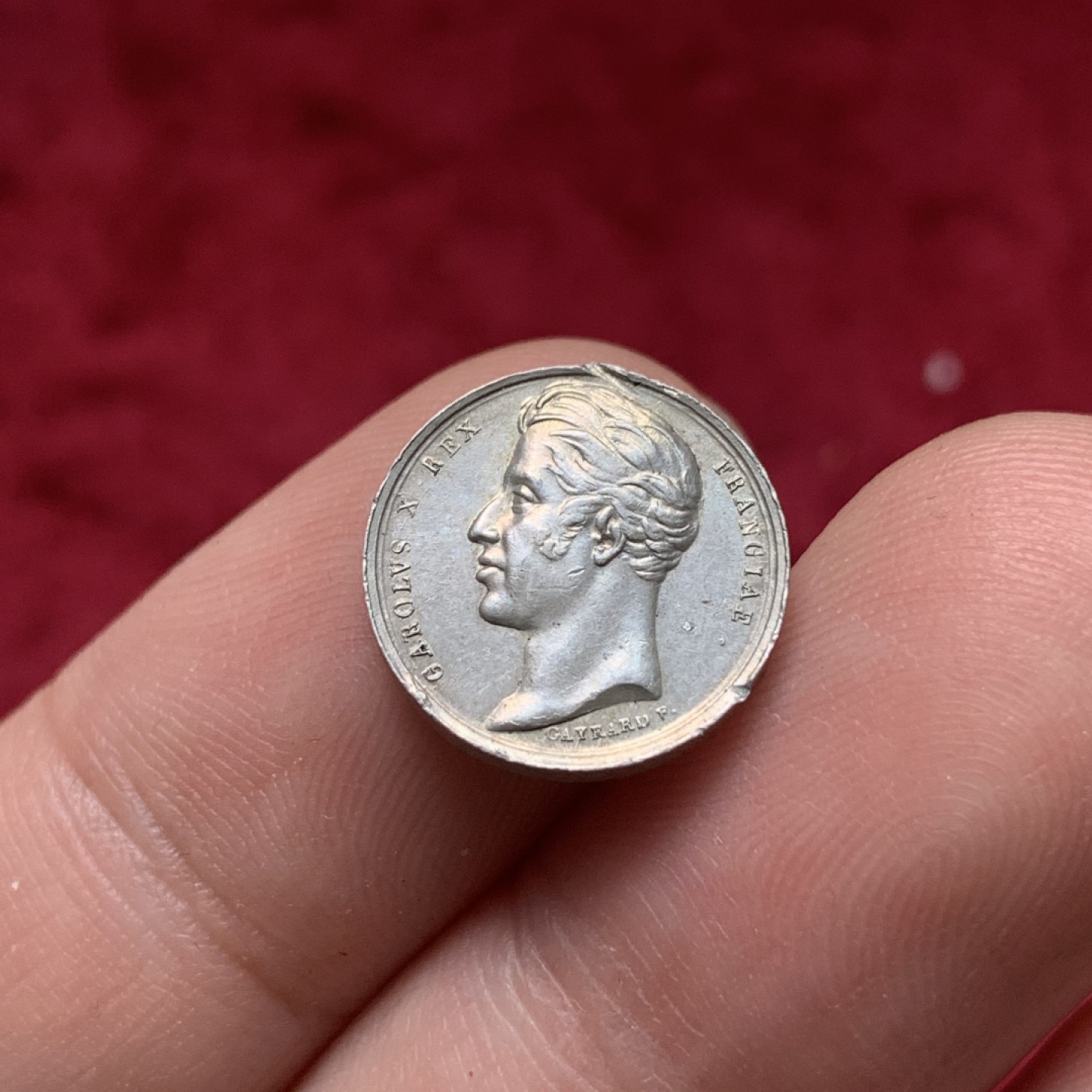 《竞宝斋》第111场-周日，周一 ，2场连拍（全场包邮） 查理十世加冕银章，趣味小章仅有15毫米，带光好品