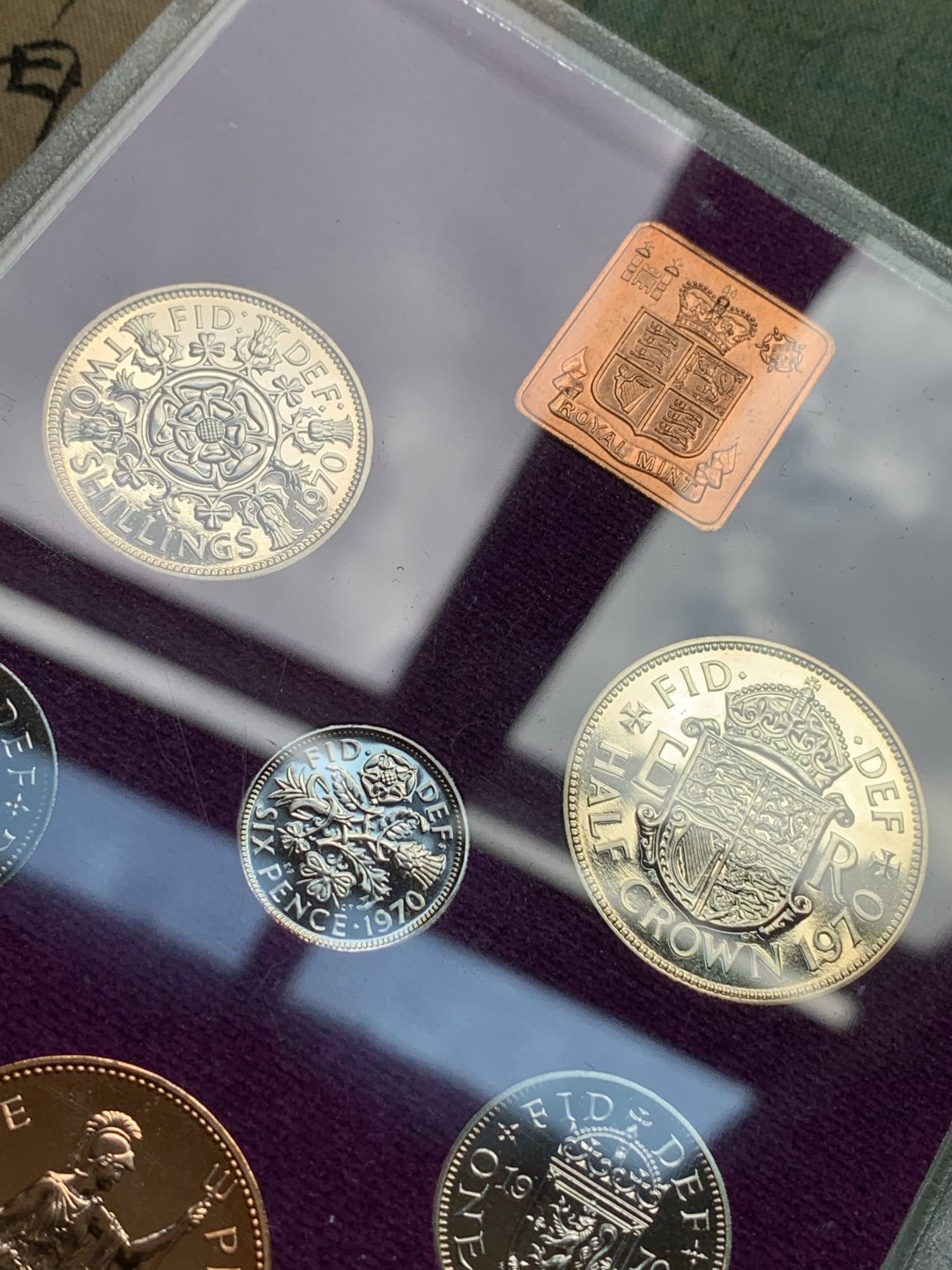 《竞宝斋》第111场-周日，周一 ，2场连拍（全场包邮） 1970年英国伊丽莎白二世精制套币，最后的12进制套币，非常有纪念意义，近期持续大涨