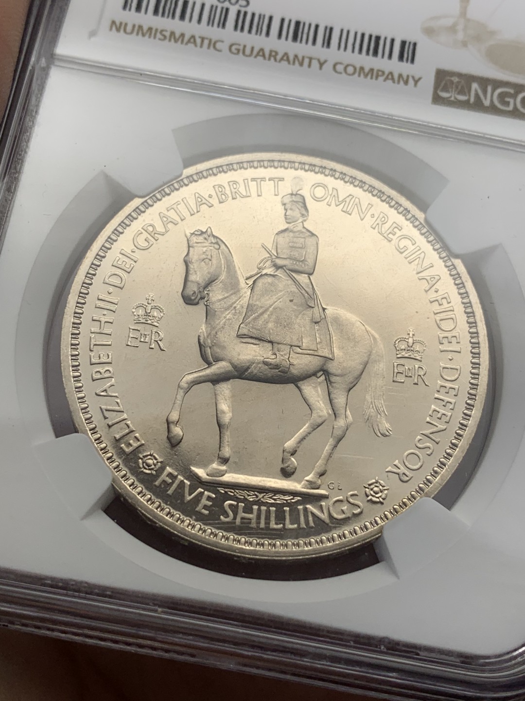 《竞宝斋》第111场-周日，周一 ，2场连拍（全场包邮） NGC PF65 CAMEO 英国 1953 伊利沙白二世 登基克朗 自从女王过世 价格已经飞天