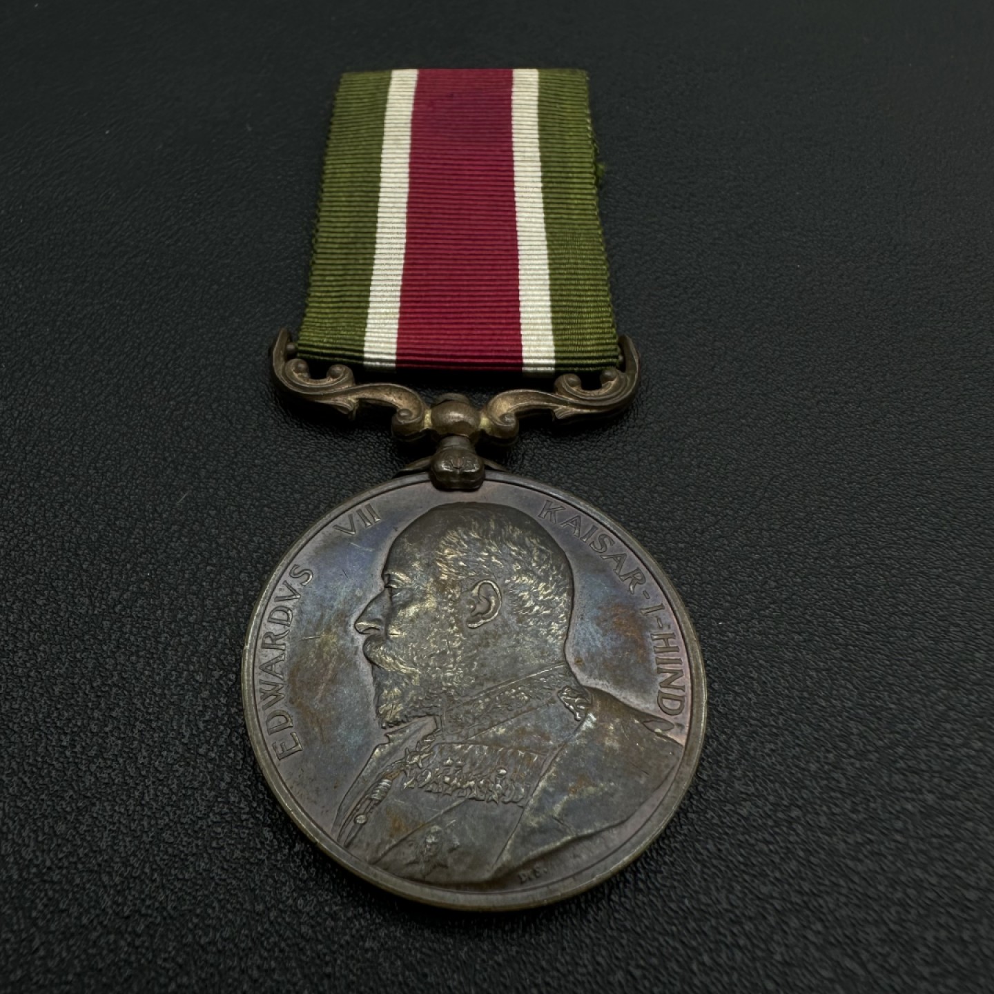 勋章奖章交易所11月05日群拍 英国VS大清入侵西藏战争奖章