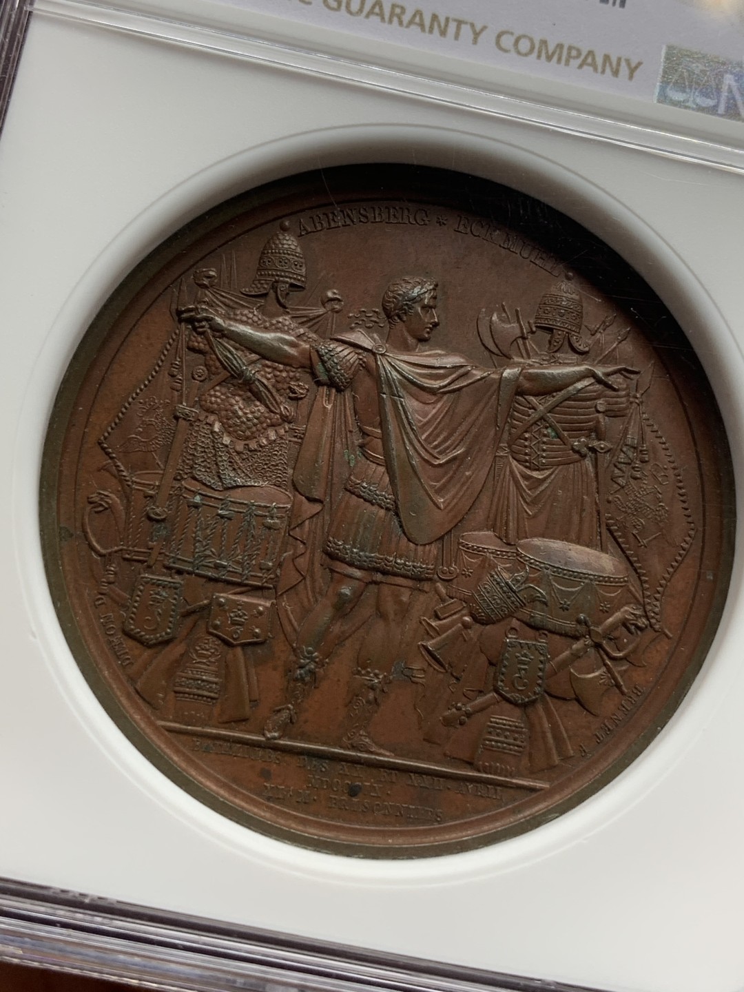 《竞宝斋》第112场-周日，周一 ，2场连拍（全场包邮） NGC MS63 法国 拿破仑一世 1809年 奥地利违背普莱斯堡和约 拿一击败奥地利 纪念铜章 细节好 高价品种 带原袋