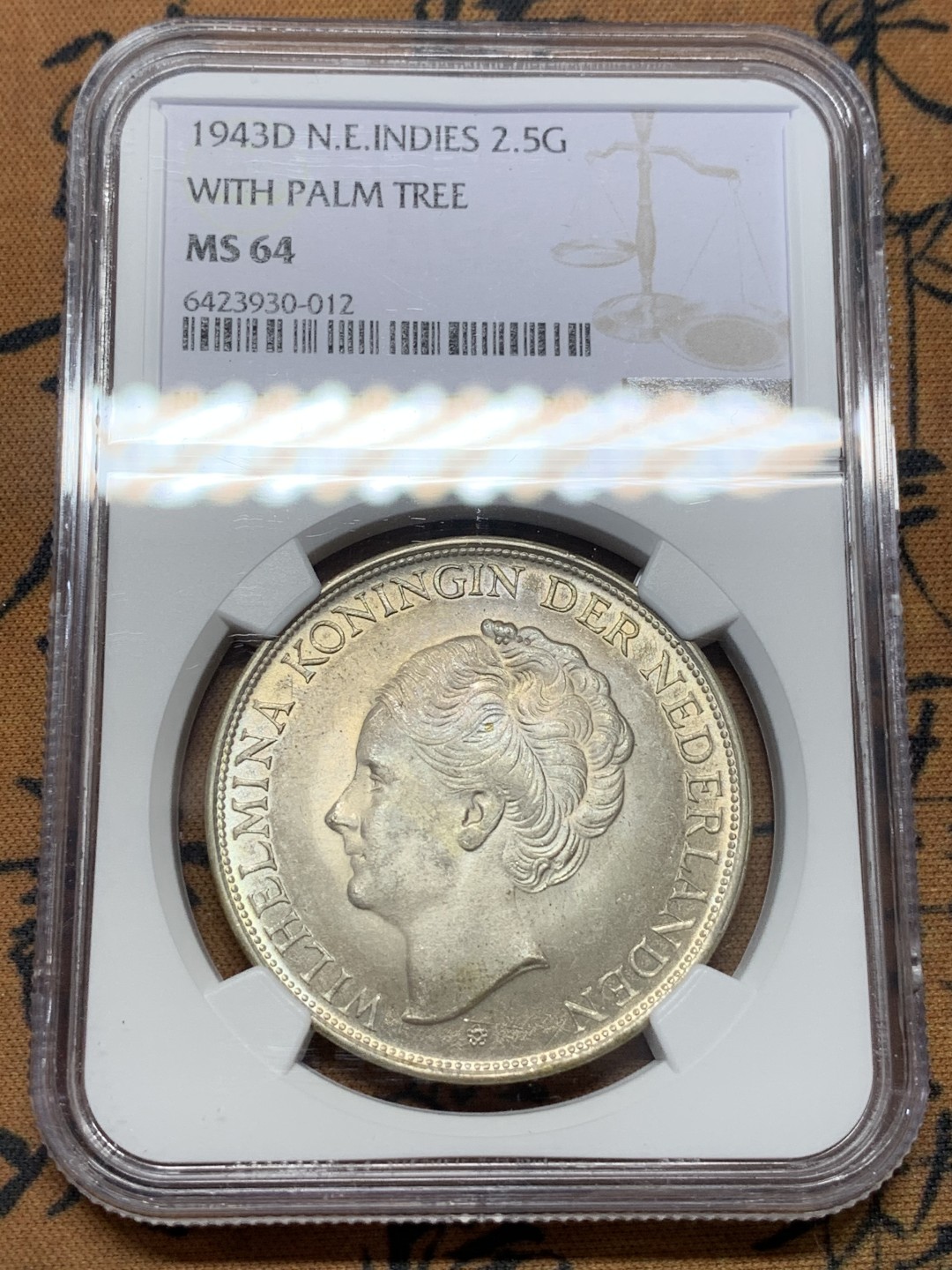 《竞宝斋》第112场-周日，周一 ，2场连拍（全场包邮） NGC-MS64 荷属东印度 1943年 威廉米娜女王 2.5盾大银币 原光好品 稀少品种