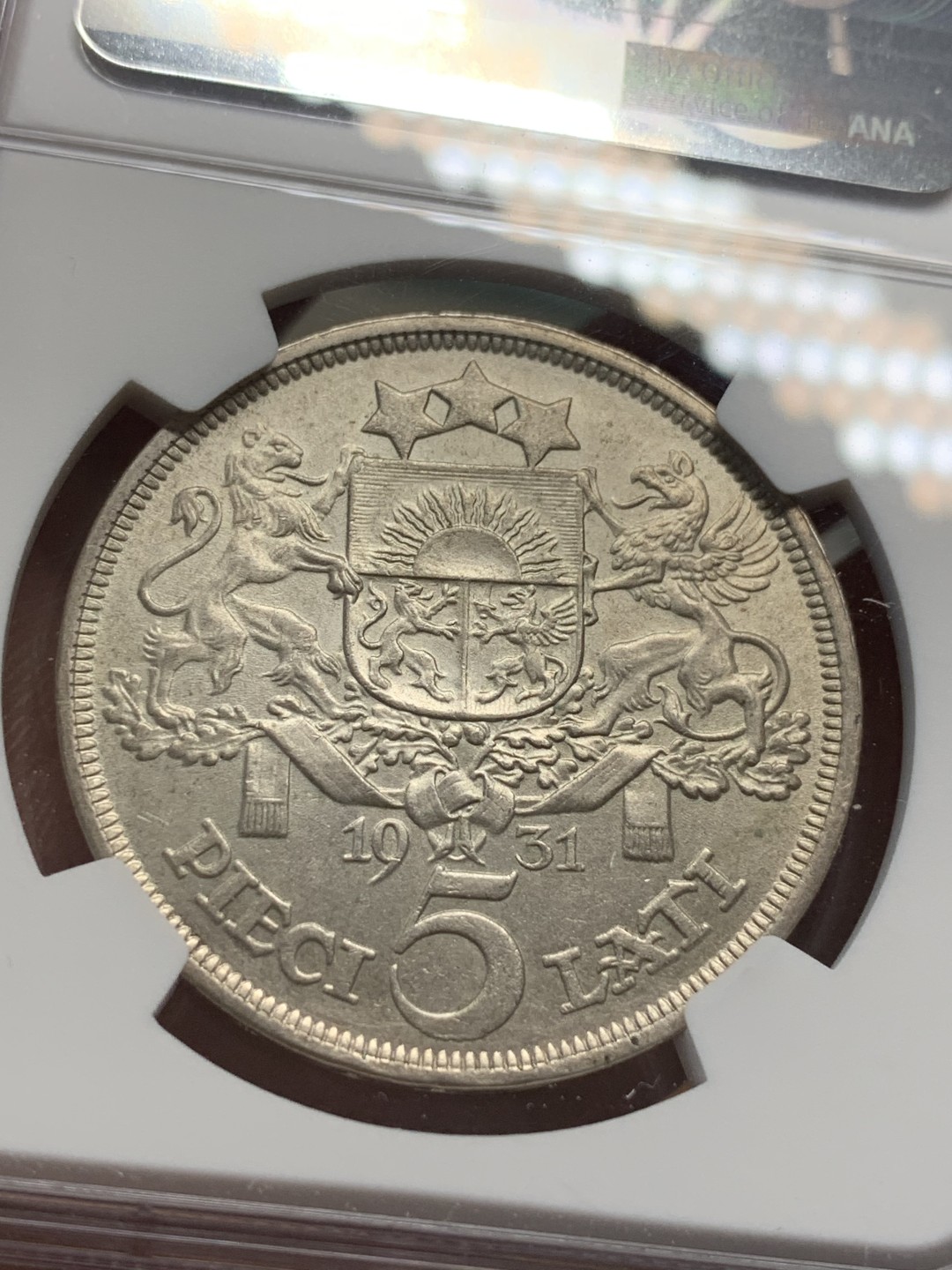 《竞宝斋》第112场-周日，周一 ，2场连拍（全场包邮） NGC-MS63 拉脱维亚1931年少女头像5拉特银币 大热品种 外拍价格已起飞