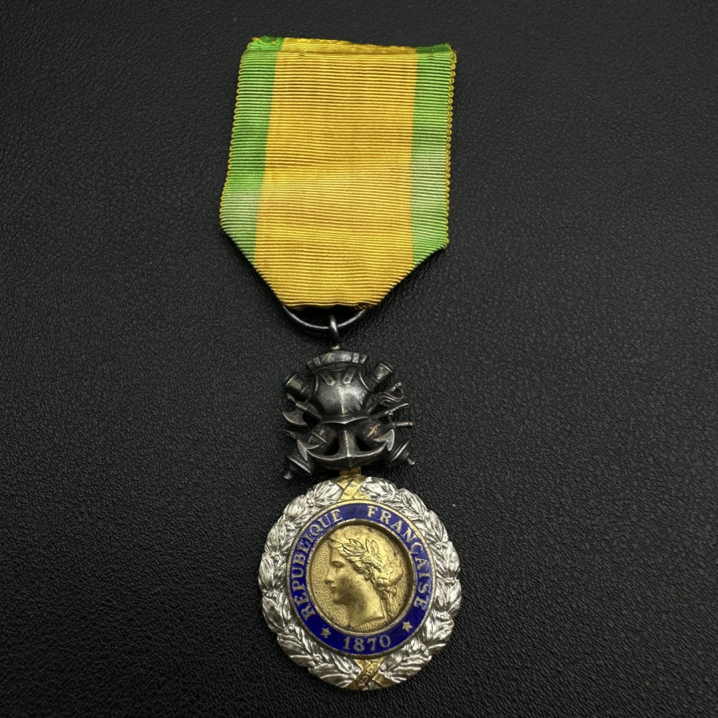 勋章奖章交易所11月05日群拍 法国军事功勋奖章