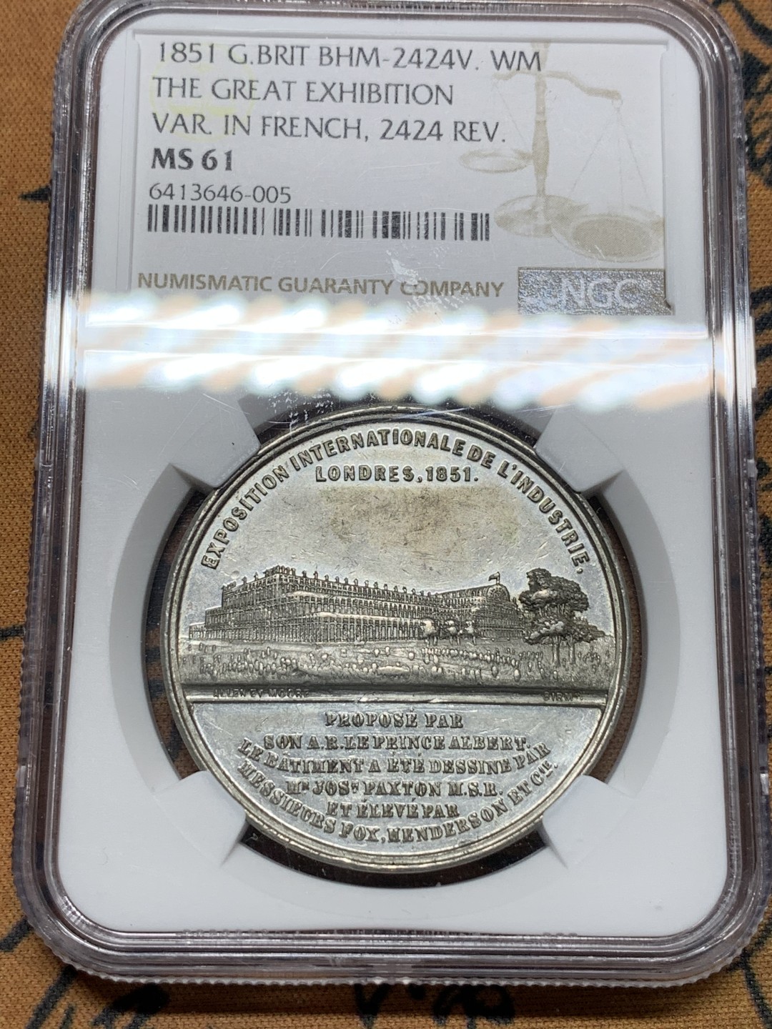 《竞宝斋》第112场-周日，周一 ，2场连拍（全场包邮） NGC MS61 英国 1851年首届世博会纪念章，描绘了壮丽的水晶宫及内部景象 WM白金属材质 高浮雕 细节满满