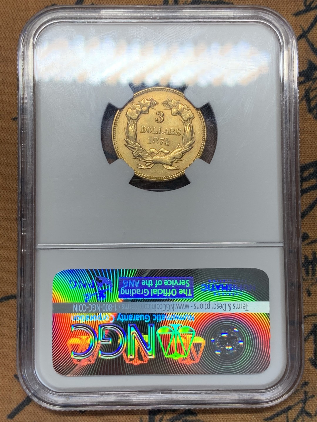 《竞宝斋》第112场-周日，周一 ，2场连拍（全场包邮） NGC-AU58 美国印第安公主 1874年20周年 3美金金币 20.5mm 5.015克 900金 多数在美国内战及罗斯福二战等被多次熔炉 存世量极少 该枚低评