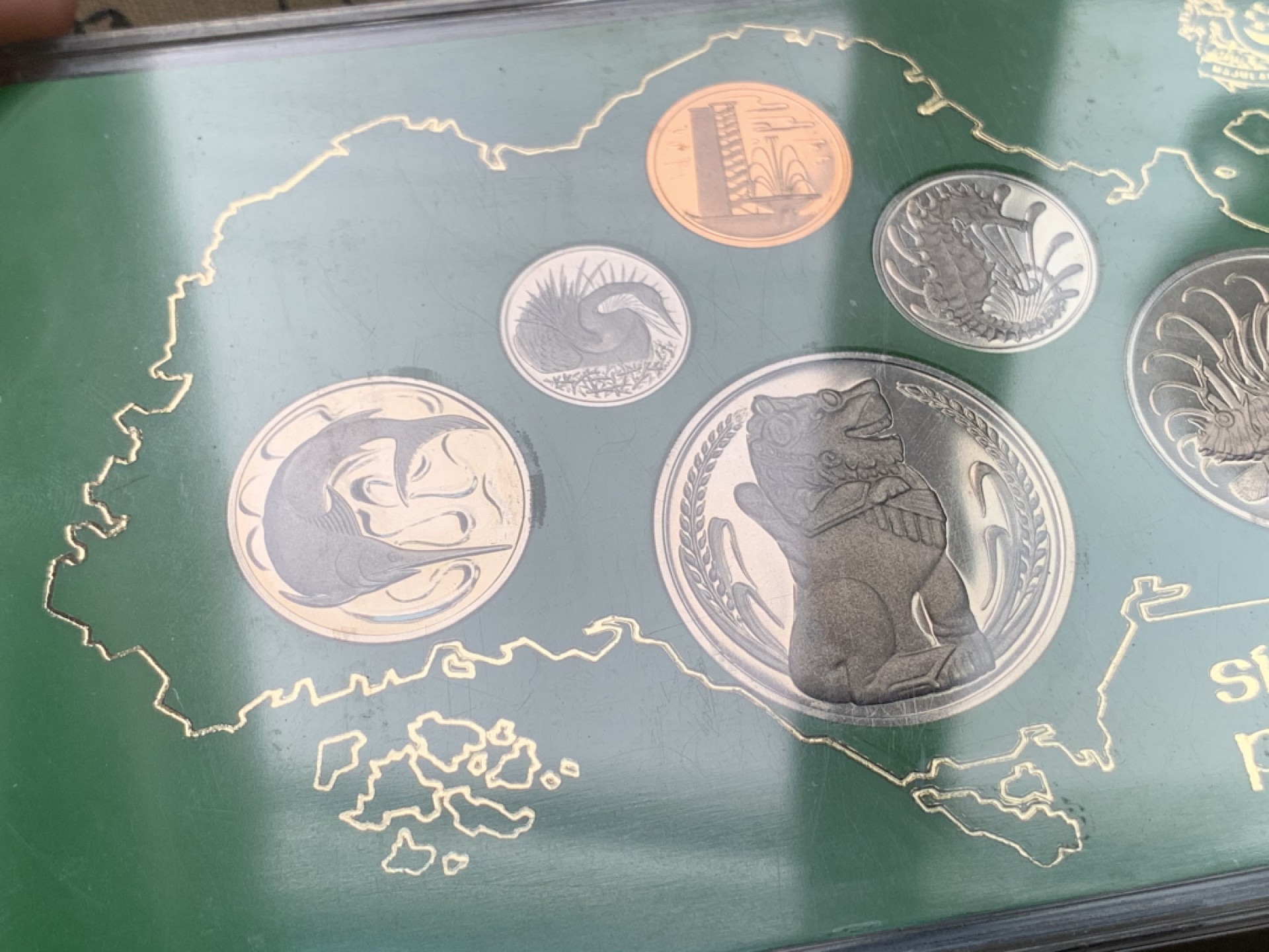 《竞宝斋》第112场-周日，周一 ，2场连拍（全场包邮） 新加坡 1976年 精制套币