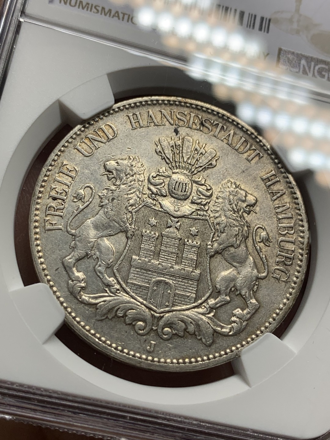 《竞宝斋》第112场-周日，周一 ，2场连拍（全场包邮） NGC-AU 德国汉堡 1903年双狮盾牌 5马克大银币 这个可以从新送评 单车变摩托