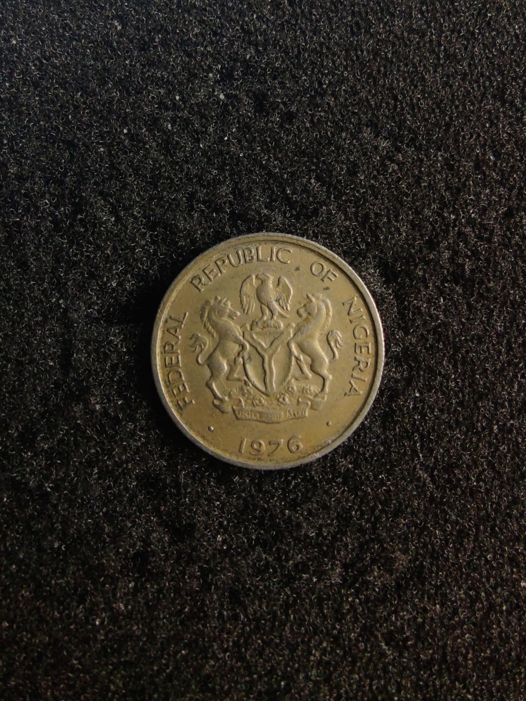 ♥一只鱼（世界钱币第七期） 尼日利亚5考包