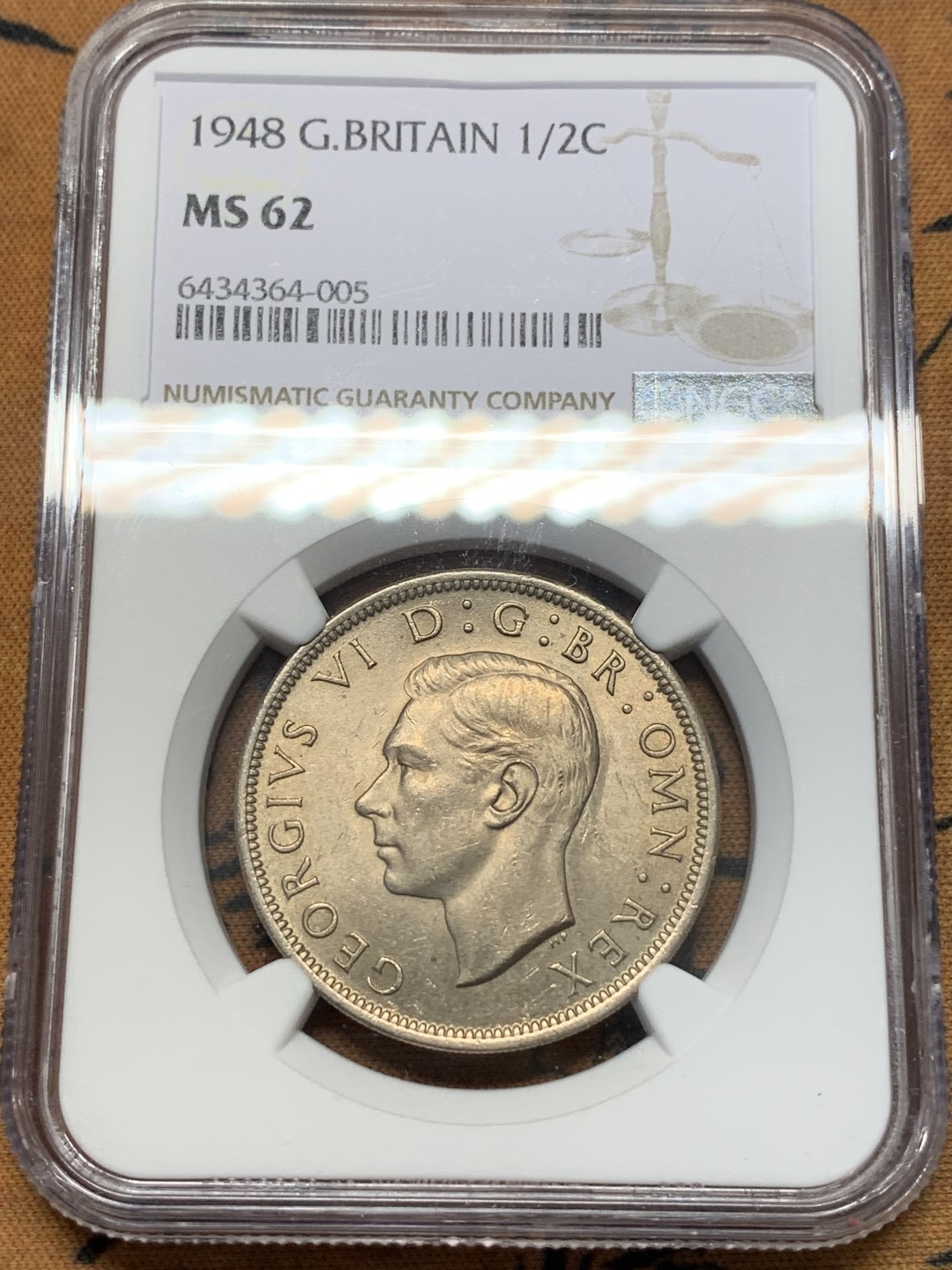 《竞宝斋》第112场-周日，周一 ，2场连拍（全场包邮） NGC-MS62 英国1948年乔治六世半克朗镍币