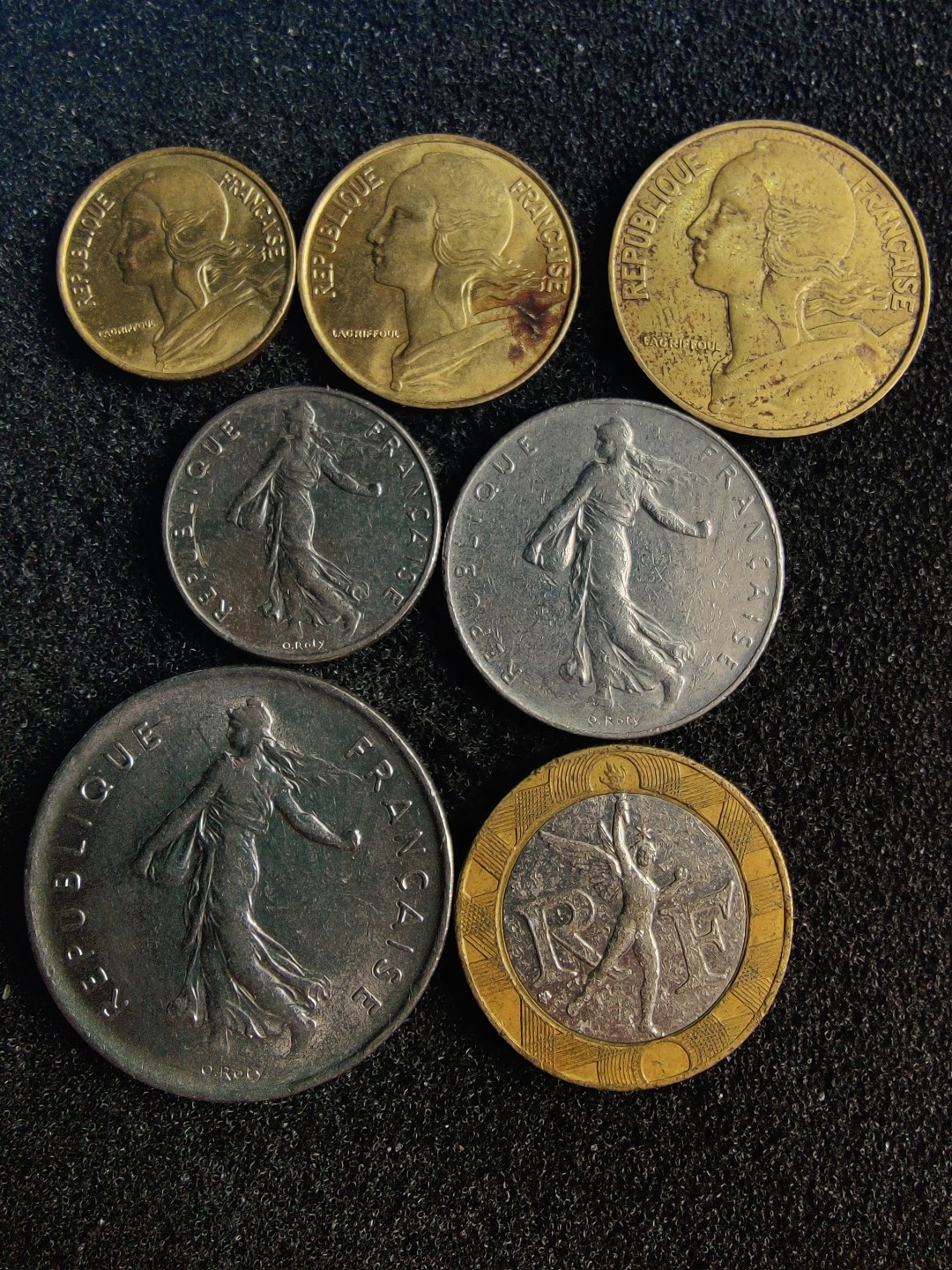 ♥一只鱼（世界钱币第七期） 法国套币