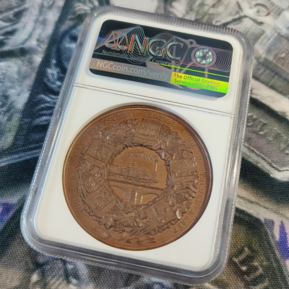 八角银章NGC章牌特卖会 柏林1844工业博览会铜章 高浮雕刻画细致有层次