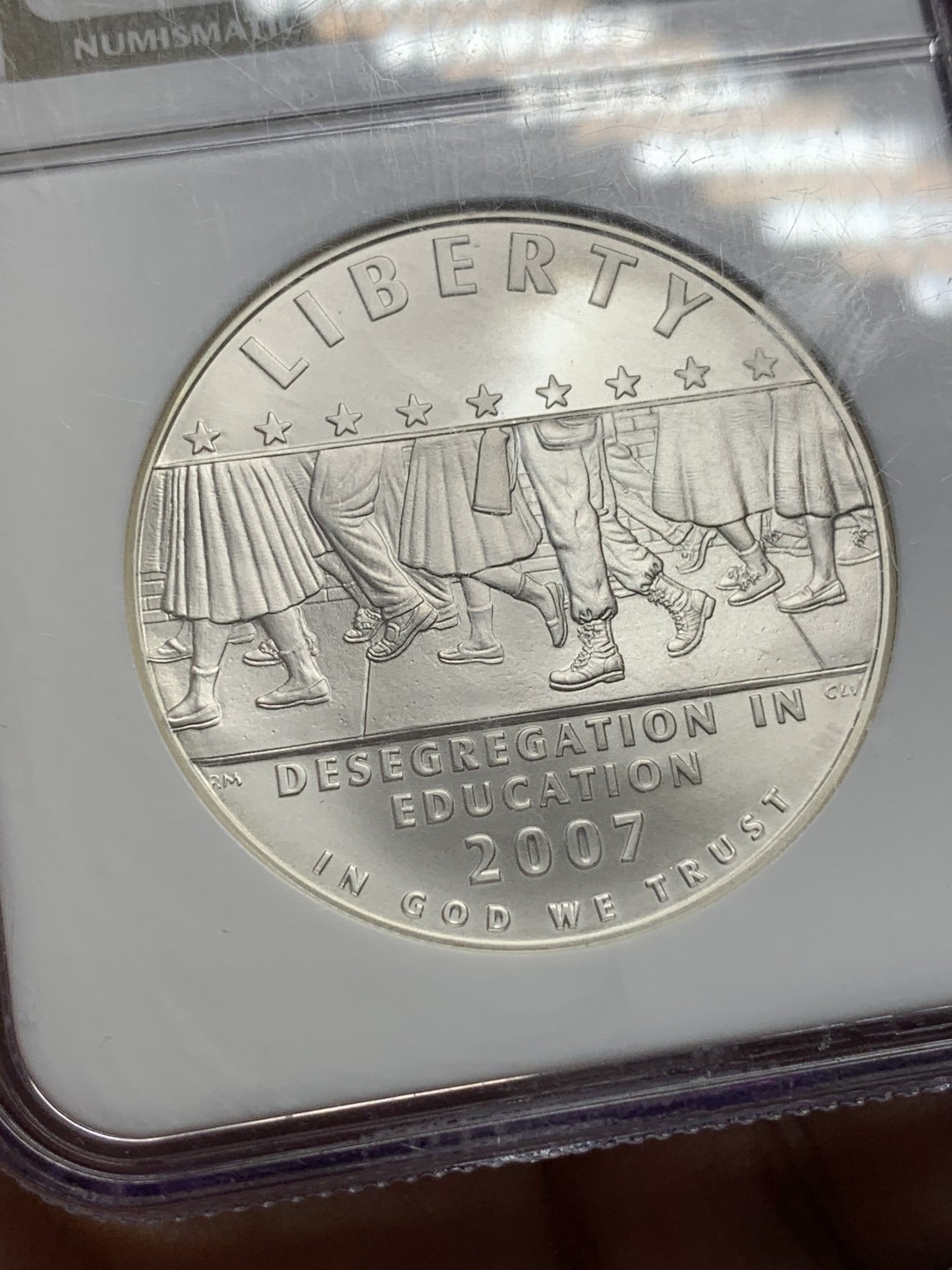 《竞宝斋》第112场-周日，周一 ，2场连拍（全场包邮） NGC MS69 美国 2007年 小石城中学解除种族隔离 1美元 银币