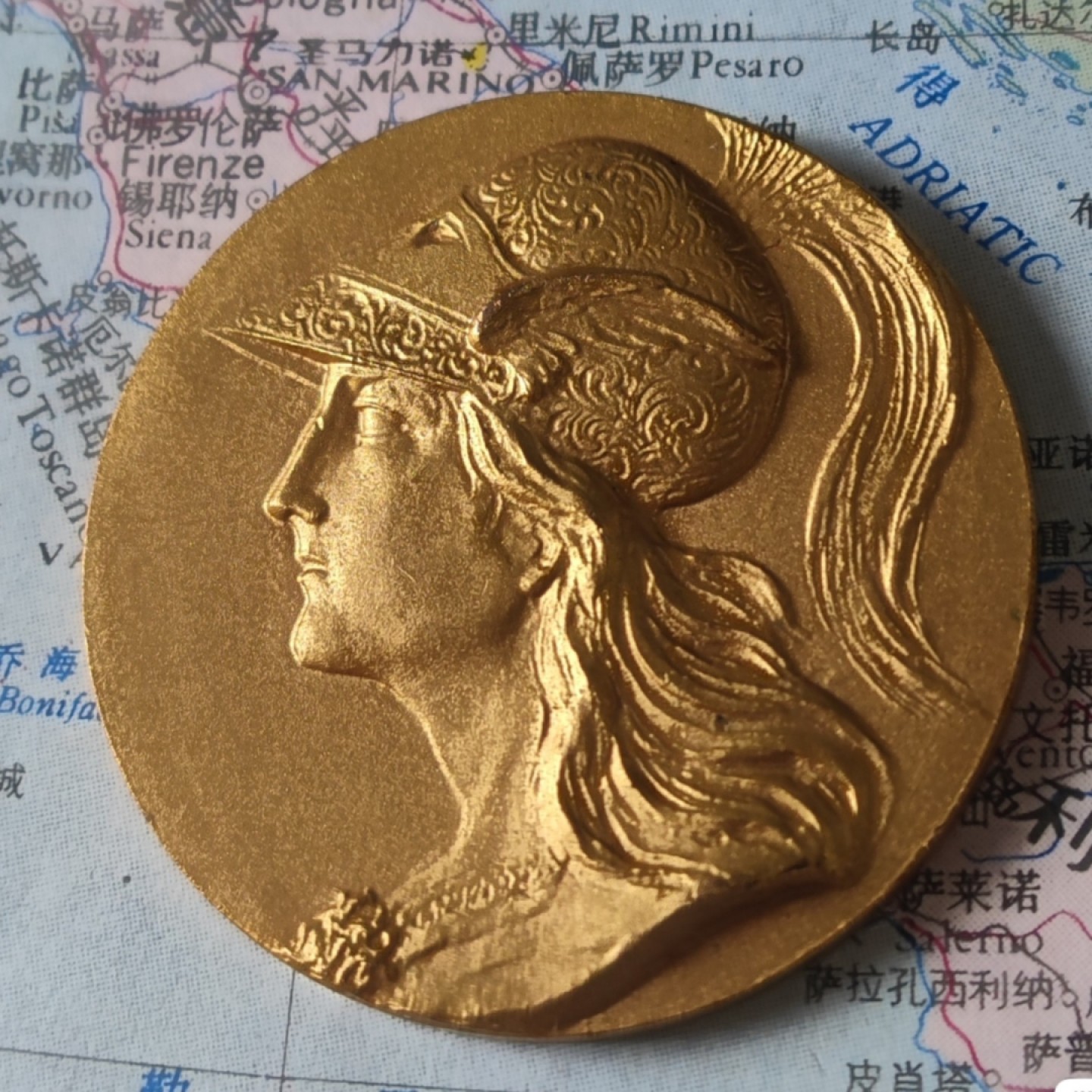 八角银章NGC章牌特卖会 意大利雅典娜女神镀金铜章 罗马国际交流研究会纪念