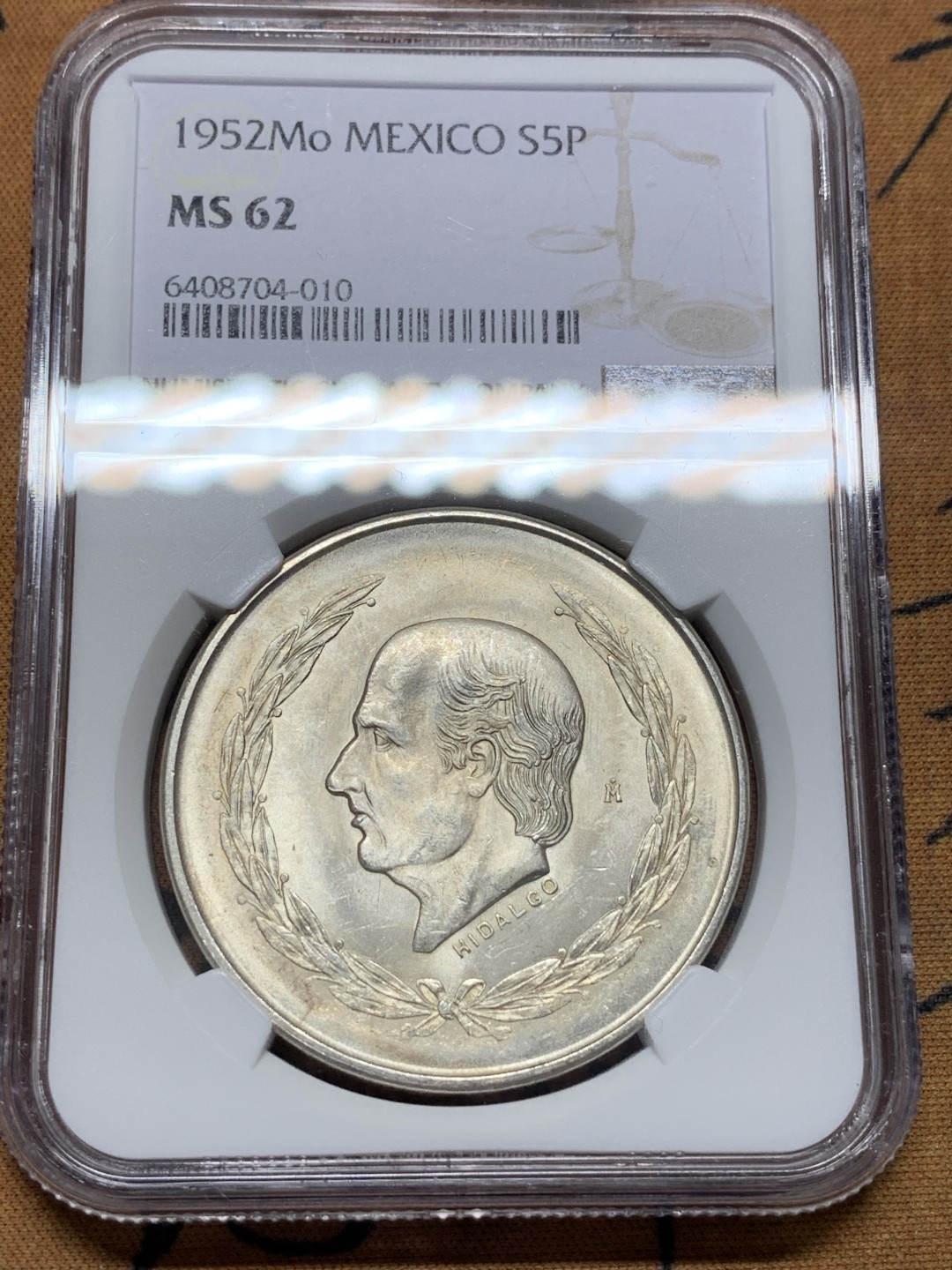 《竞宝斋》第112场-周日，周一 ，2场连拍（全场包邮） NGC-MS62 墨西哥1952年 5比索大银币 车轮转光 顶级状态