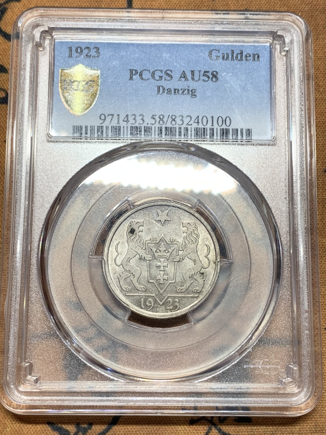 《竞宝斋》第112场-周日，周一 ，2场连拍（全场包邮） PCGS-AU58 1923年 但泽自由市双狮1盾银币 转光流畅，光度不输MS。日耳曼人与斯拉夫人几个世纪的争夺焦点，二战的开幕之地