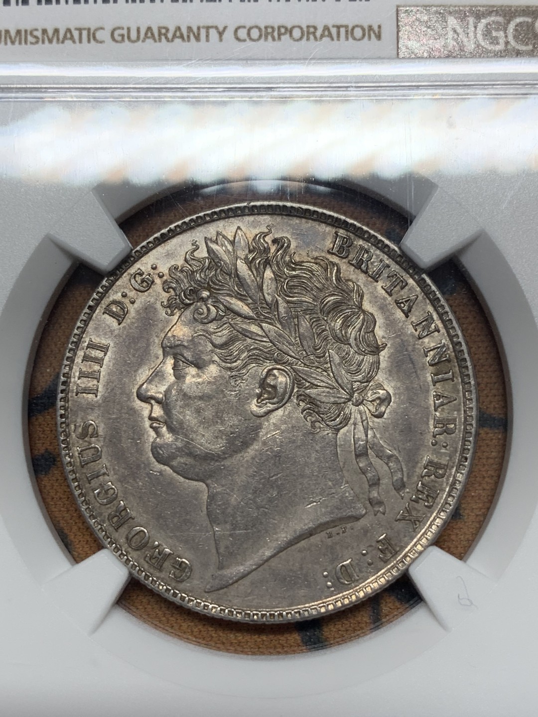 《竞宝斋》第112场-周日，周一 ，2场连拍（全场包邮） NGC AU58 英国乔治四世1823 半克朗银币 盾徽版本十分稀少