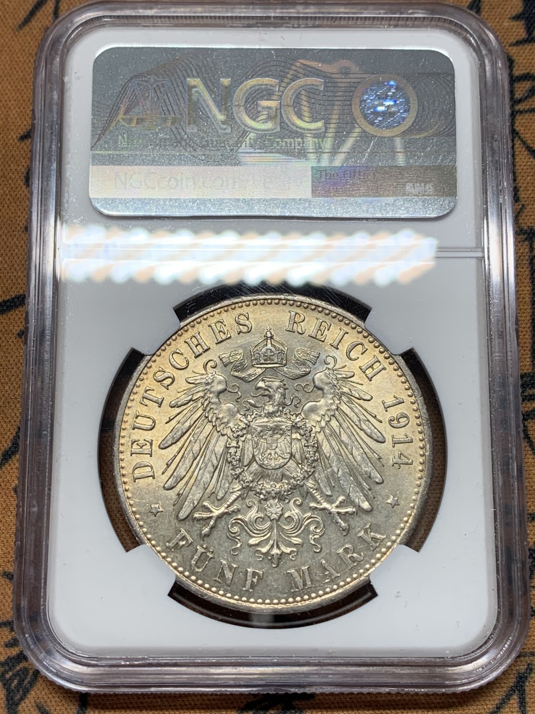 《竞宝斋》第112场-周日，周一 ，2场连拍（全场包邮） NGC-MS61 德国普鲁士1913年威廉二世军装5马克大银币