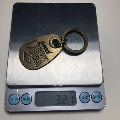 04R幸运铜牌钥匙扣 黄铜材质