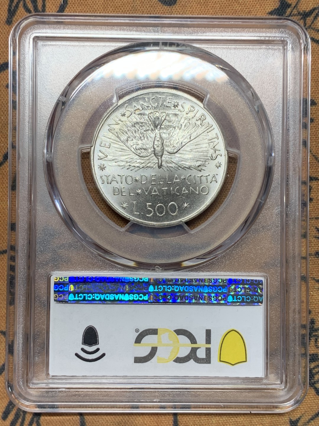 《竞宝斋》第112场-周日，周一 ，2场连拍（全场包邮） PCGS金盾 MS65 梵蒂冈1978年两种图案500里拉银币一对