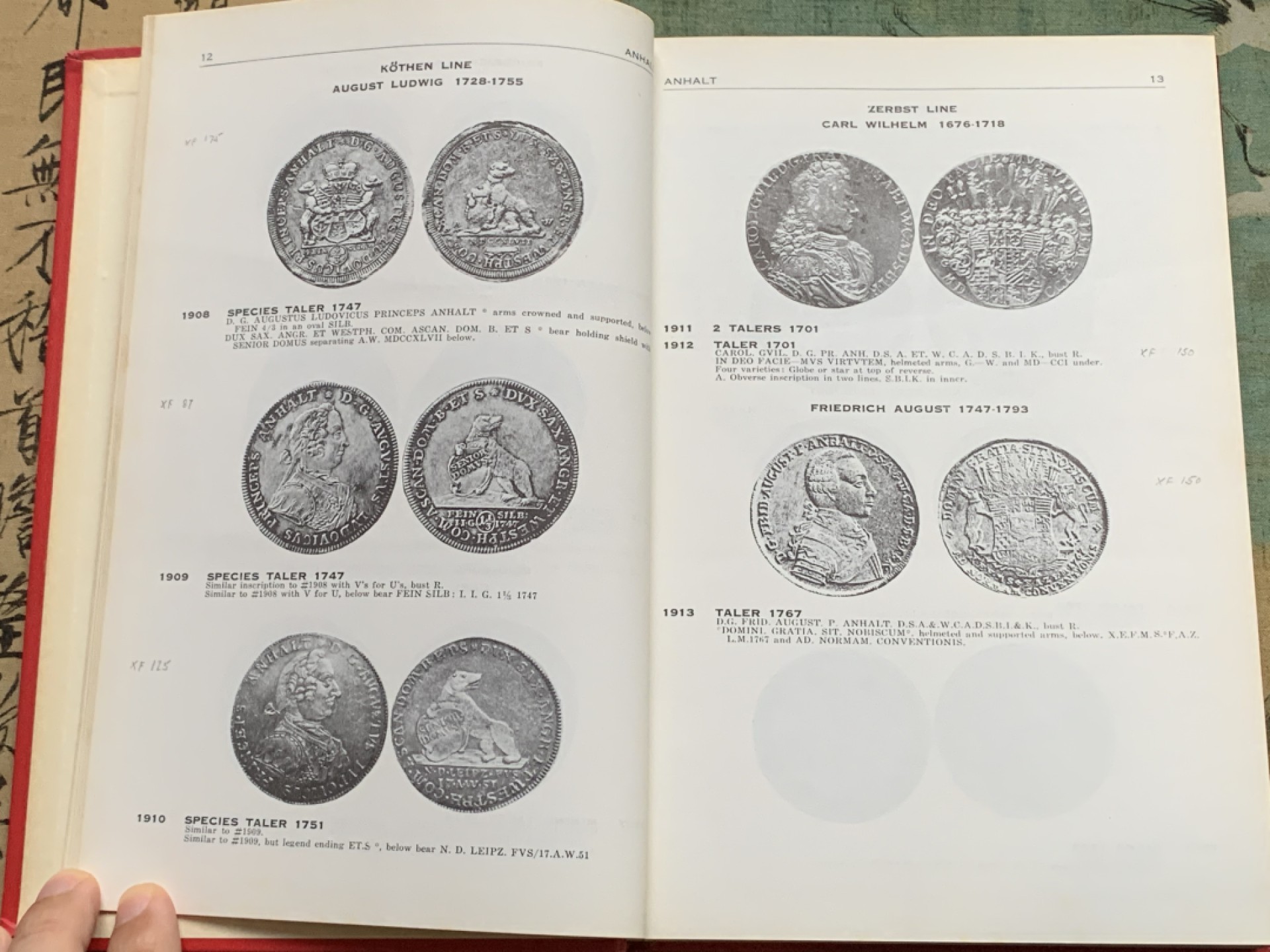 《竞宝斋》第112场-周日，周一 ，2场连拍（全场包邮） 稀少 绝版 精装版达文波特 1700-1800年 德国泰勒 目录本身也成为了藏品，评级盒上DAV对应的就是此目录，厚达410多页。泰勒必备