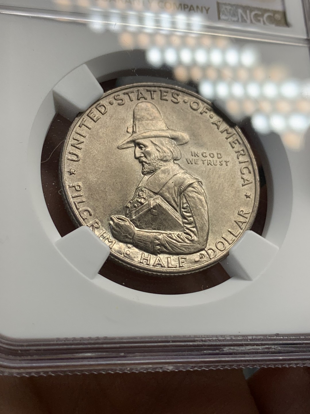 《竞宝斋》第112场-周日，周一 ，2场连拍（全场包邮） NGC MS63 美国1920年 清教徒 移民 纪念半圆银币 低评