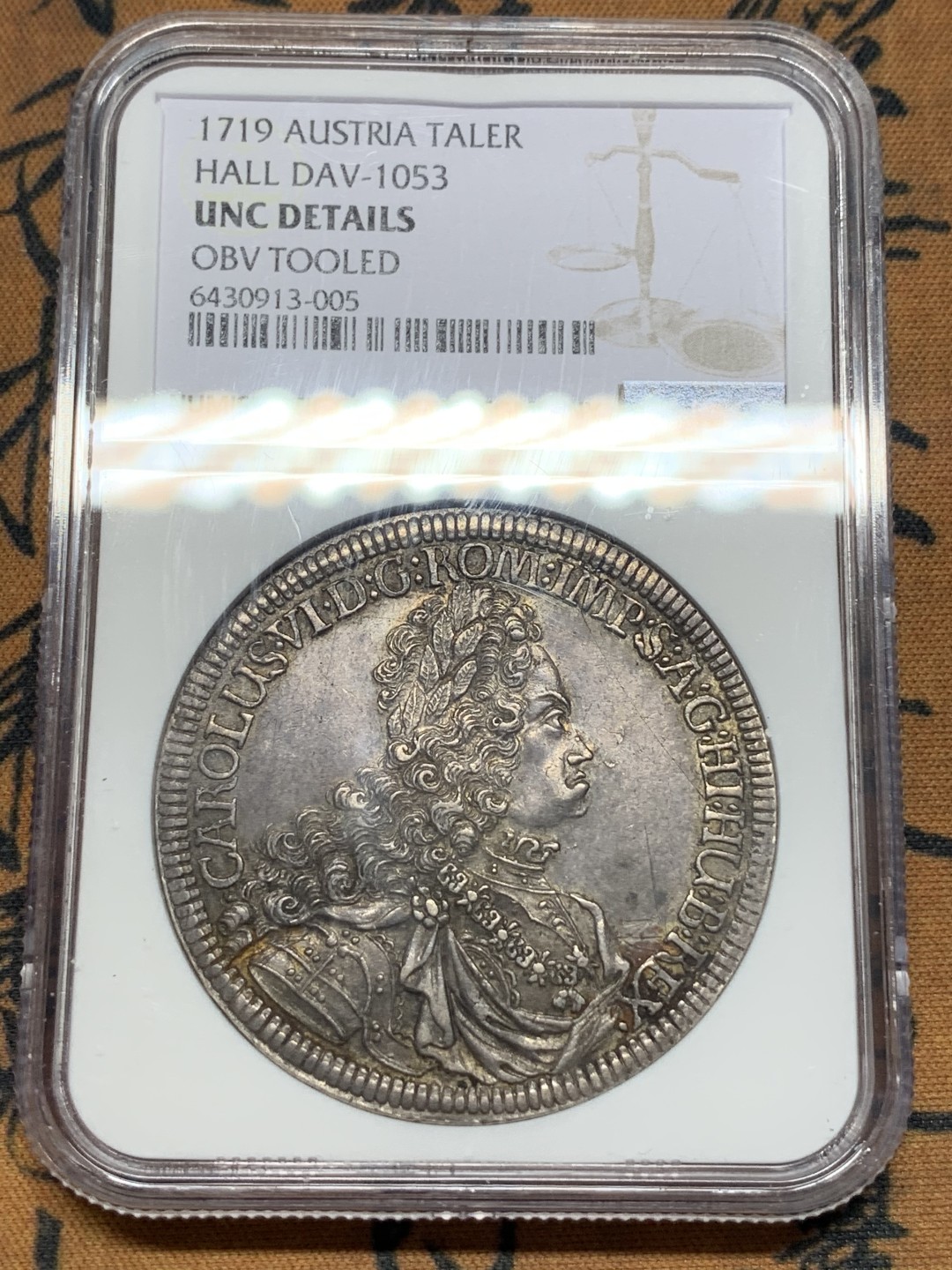 《竞宝斋》第112场-周日，周一 ，2场连拍（全场包邮） NGC UNC 神圣罗马帝国 1719年 卡尔六世 泰勒大银币 细节好 原味包浆 大波浪热门 品种