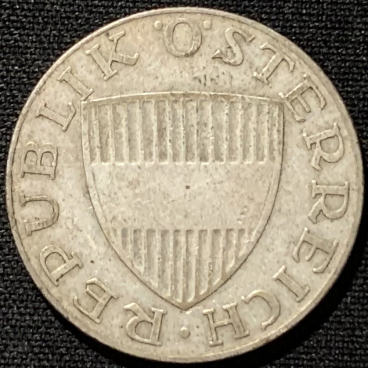 紫瑗钱币——第251期拍卖 奥地利 1957年 女神 10先令 7.5克 0.64银