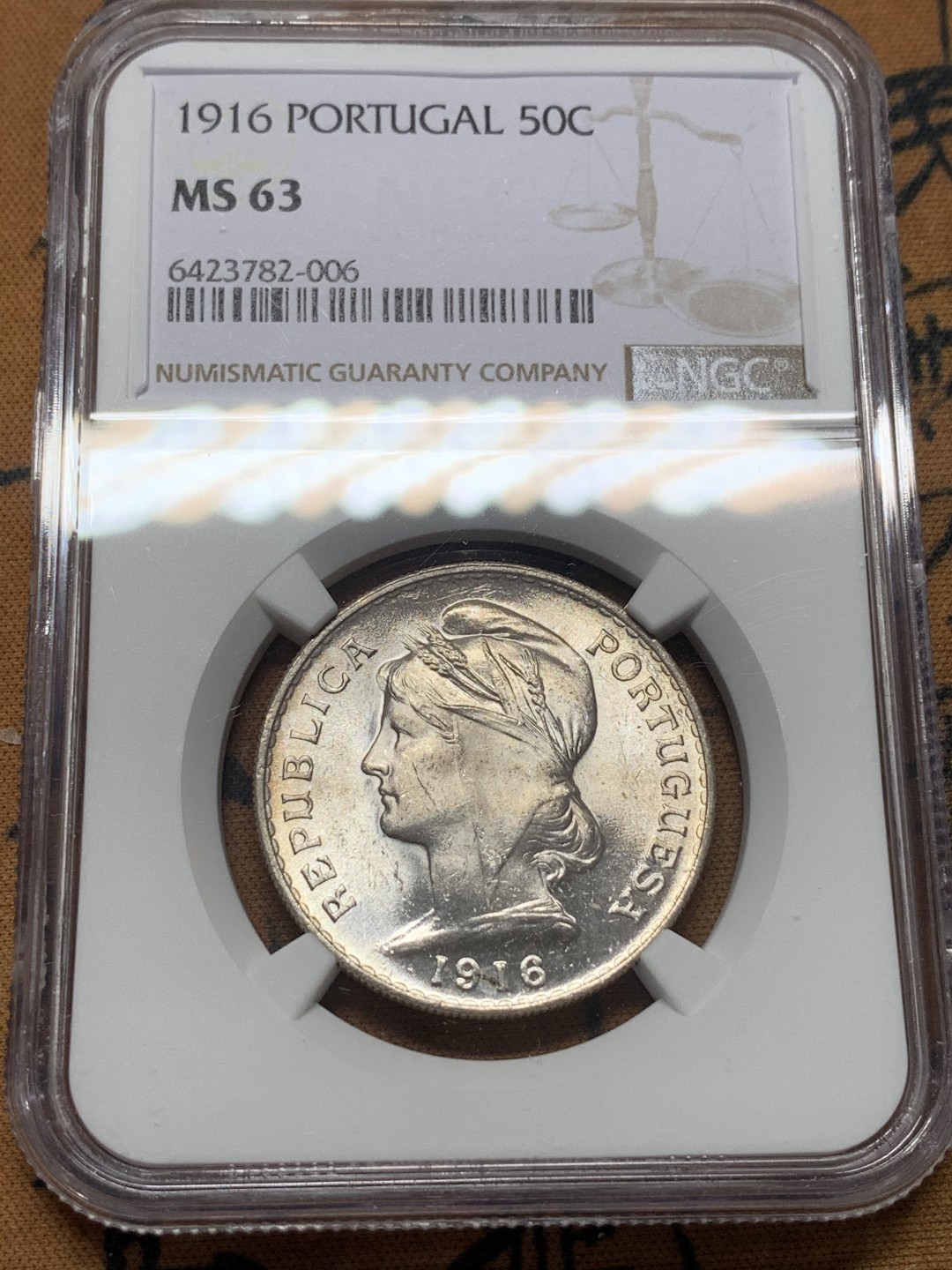 《竞宝斋》第112场-周日，周一 ，2场连拍（全场包邮） NGC-MS63 葡萄牙1916年 自由女神头像 50分半圆形银币 粉光好品