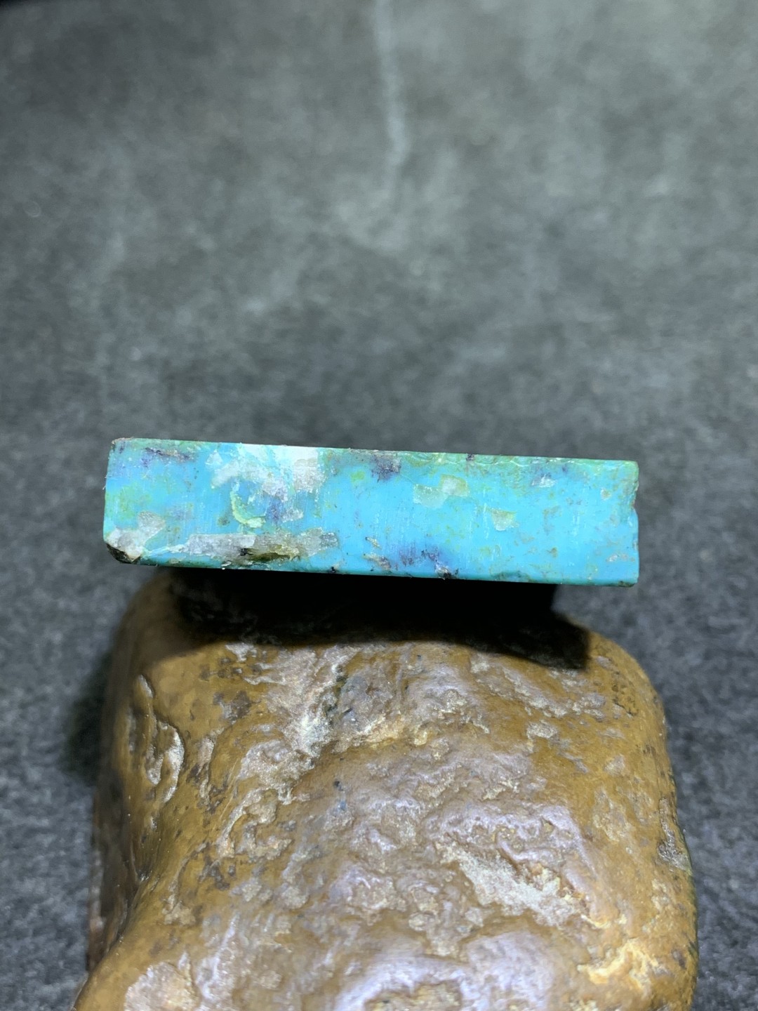 十堰原矿三无高瓷松石子一块，
