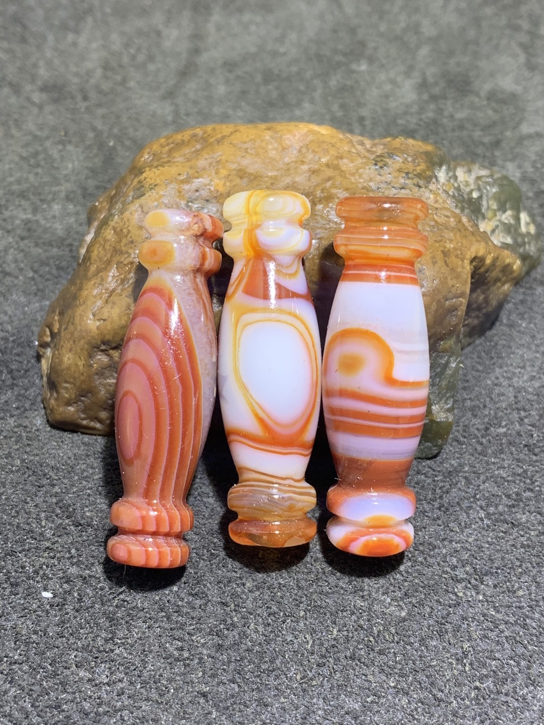 高玉化缠丝玛瑙灯笼珠通货一组