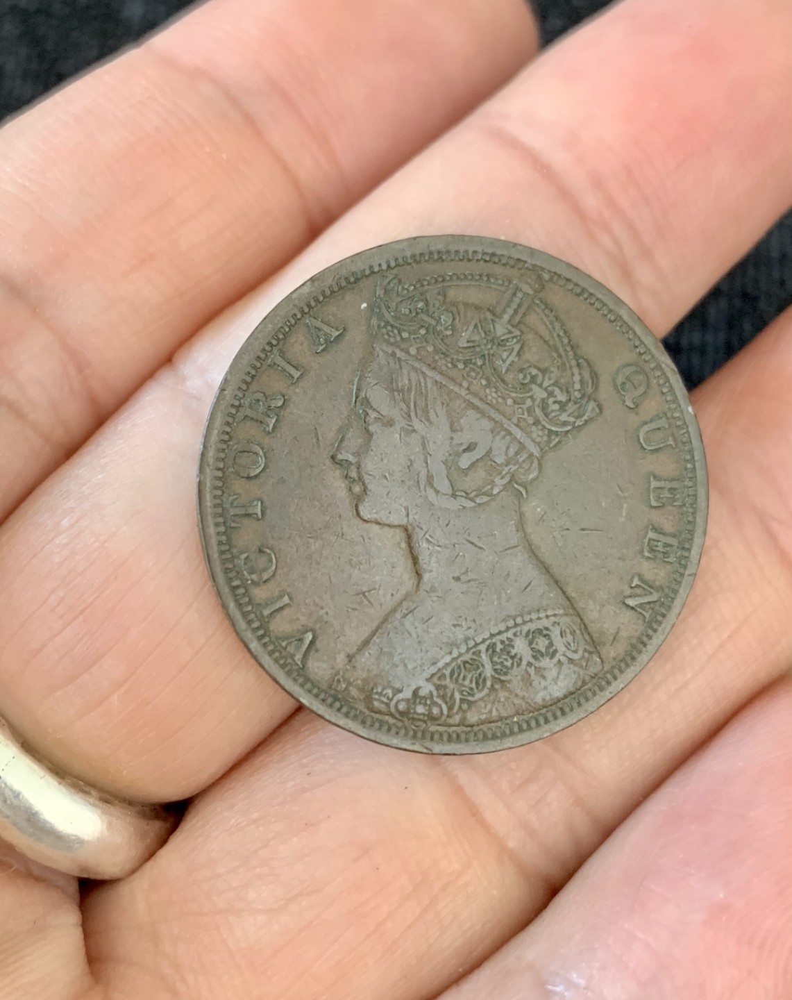 ⚜️圣域骑士收藏团之 混沌专场【总第9场】 1901 香港🇭🇰 维多利亚女王 1分硬币 巧克力包浆