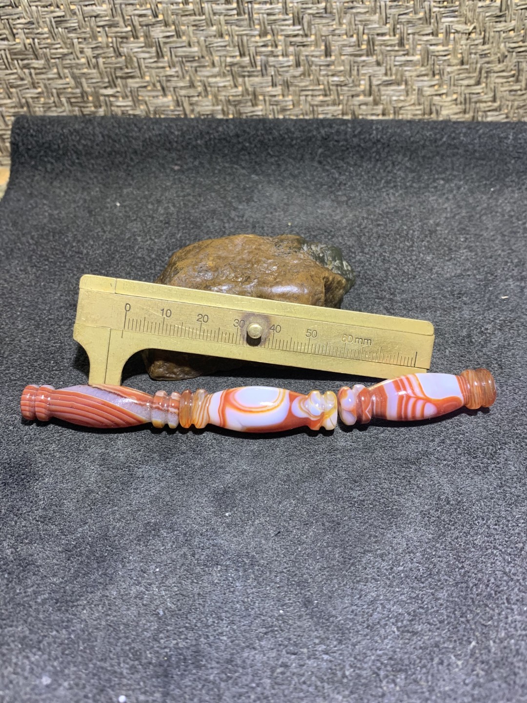 高玉化缠丝玛瑙灯笼珠通货一组