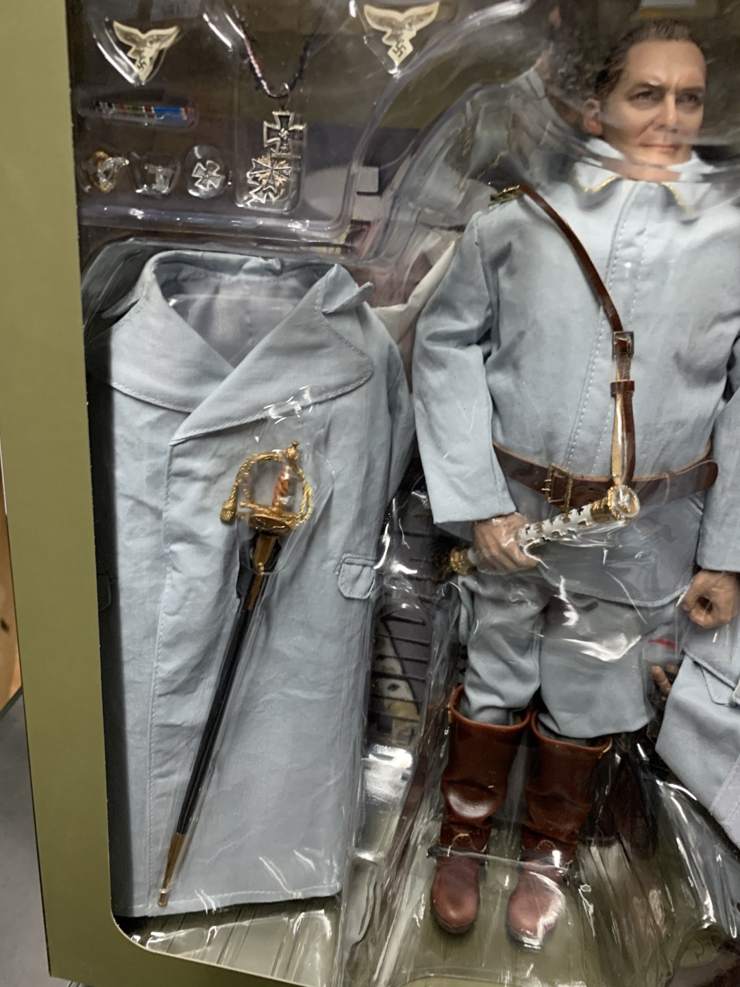 零元拍：绝版 DID 3R 1/6 白衣版 戈林元帅，全新未拆。