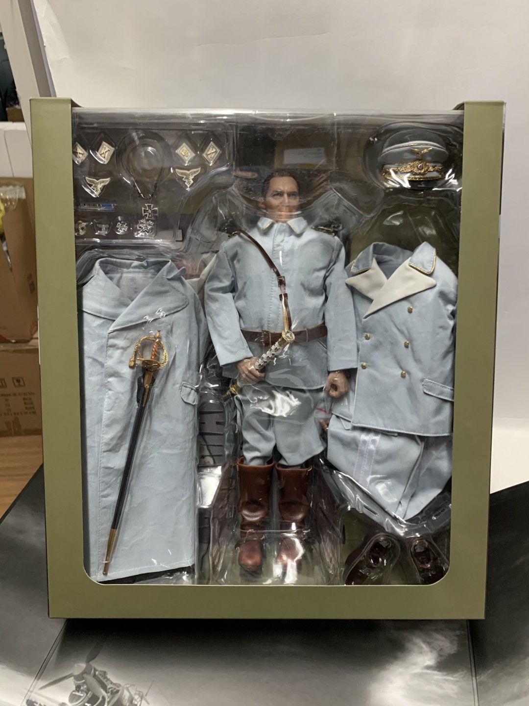 零元拍：绝版 DID 3R 1/6 白衣版 戈林元帅，全新未拆。