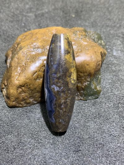 精美天然蓝白玉髓九眼页岩天珠一颗！ - 精美天然蓝白玉髓九眼页岩天珠一颗！