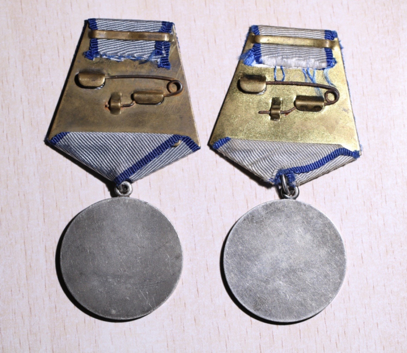 大猫徽章拍卖第207期 苏联勇敢奖章一对