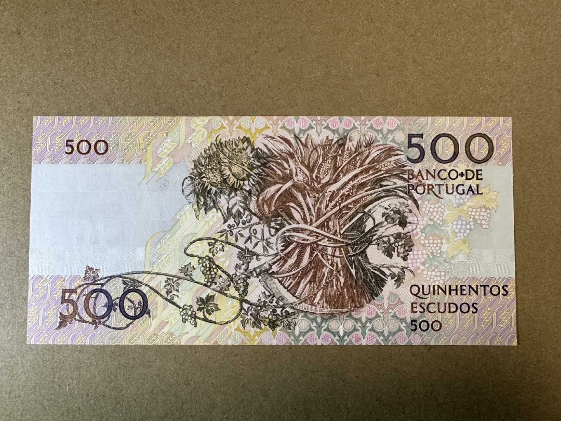 《张总收藏》78期——女王精品 葡萄牙500埃斯库多 UNC 1992年版