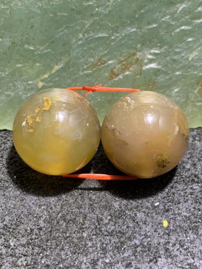天然阜新黄金水草玛瑙腰珠一对 - 天然阜新黄金水草玛瑙腰珠一对