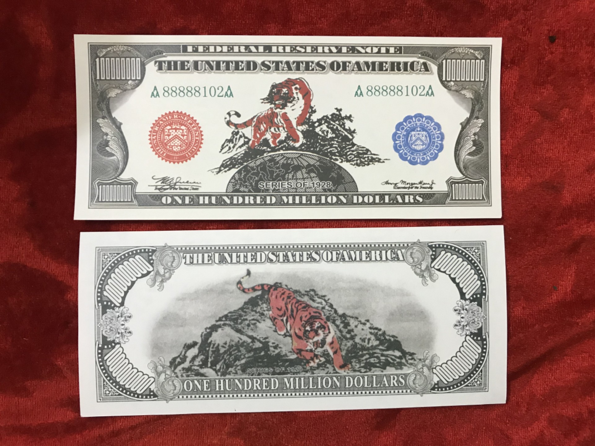 缤纷诚信拍566期 1928年美元纪念票一张，号码随机发