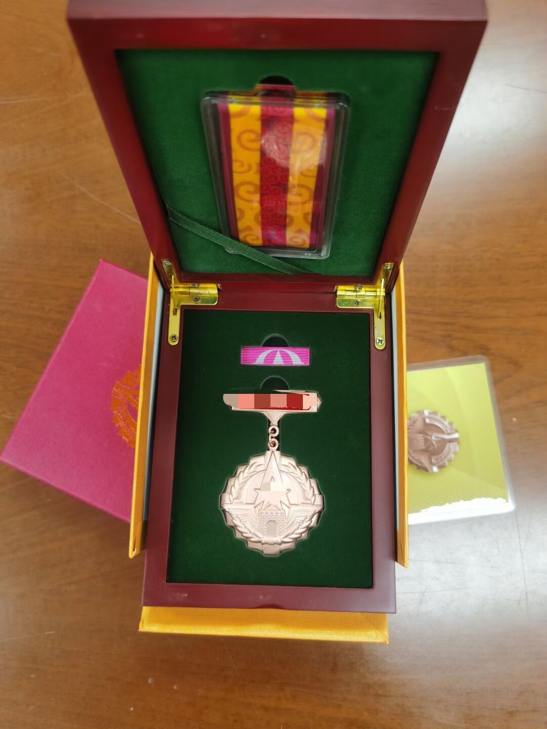 上议院收藏—通古斯麦稀奇第三期国章专场  0押金满60包邮 国防服役铜