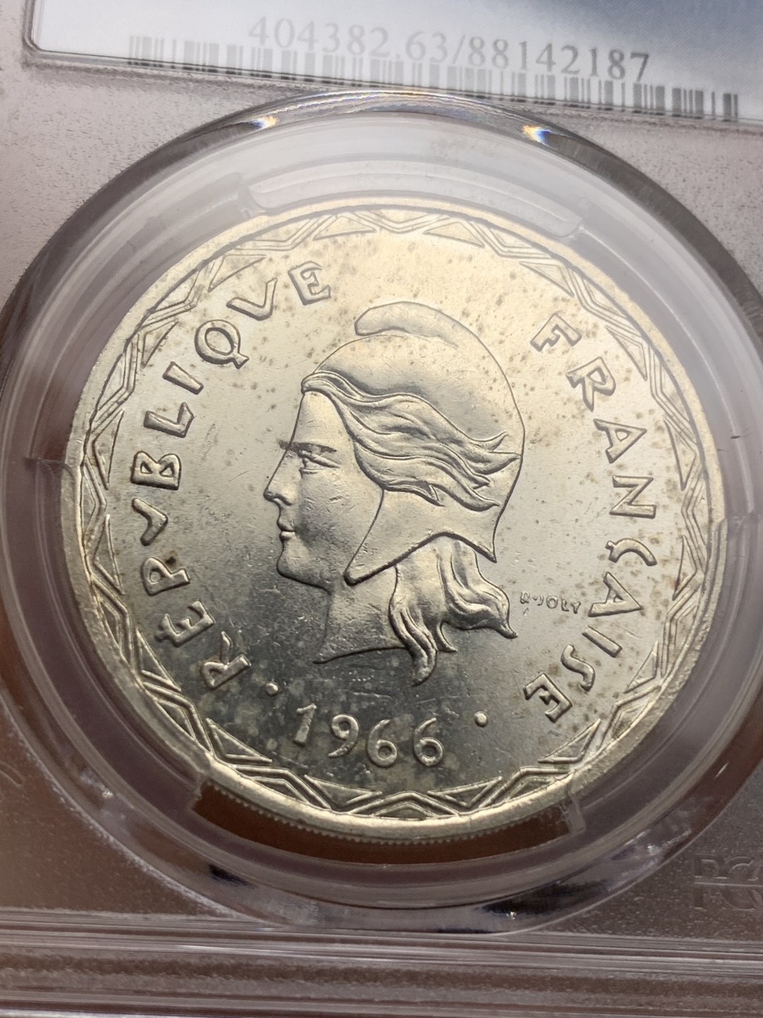 《竞宝斋》第113场-周日，周一 ，2场连拍（全场包邮） PCGS MS63 法属新赫布底里1966年100法郎银币