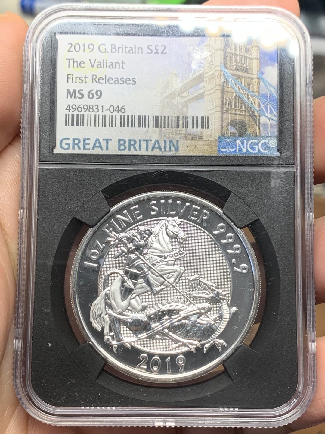 《竞宝斋》第113场-周日，周一 ，2场连拍（全场包邮） NGC MS69，英国2019年屠龙银币，注意是NGC首期蓝标盒