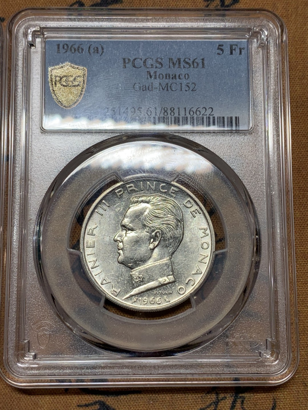 《竞宝斋》第113场-周日，周一 ，2场连拍（全场包邮） PCGS金盾 摩纳哥1966年5、10法郎银币一对