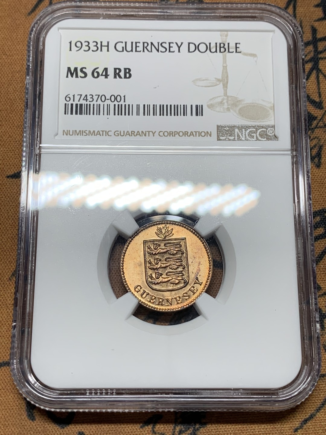 《竞宝斋》第113场-周日，周一 ，2场连拍（全场包邮） NGC-MS64RB 英属根西 1933年 1道布 Double 原铜光